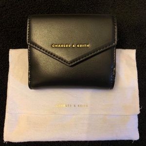❌SOLD❌Charles & Keith Wallet